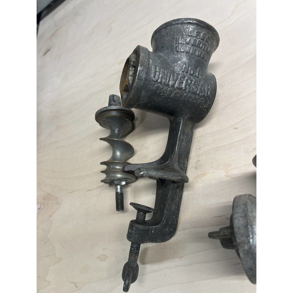 Vintage Universal Food/Meat Chopper/Grinder Lot Hand Crank Heavy Duty LOT - Picture 5 of 11